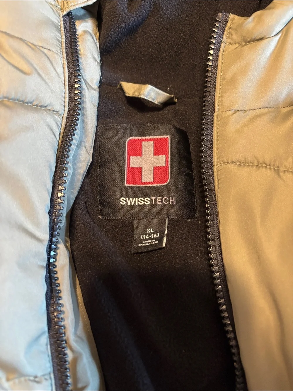 Swiss Tech Boy’s Olive Green Puffer Jacket with Hood